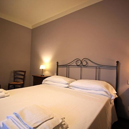 Agriturismo Casale Dello Sparviero Кастелліна-ін-К'янті Екстер'єр фото