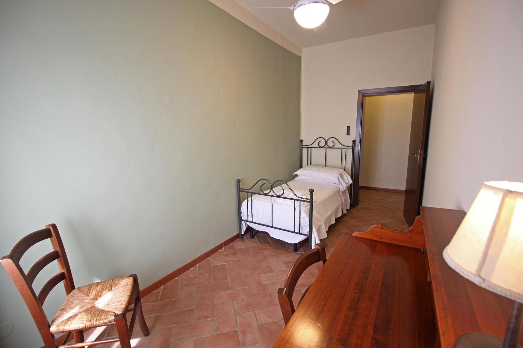 Agriturismo Casale Dello Sparviero Кастелліна-ін-К'янті Номер фото