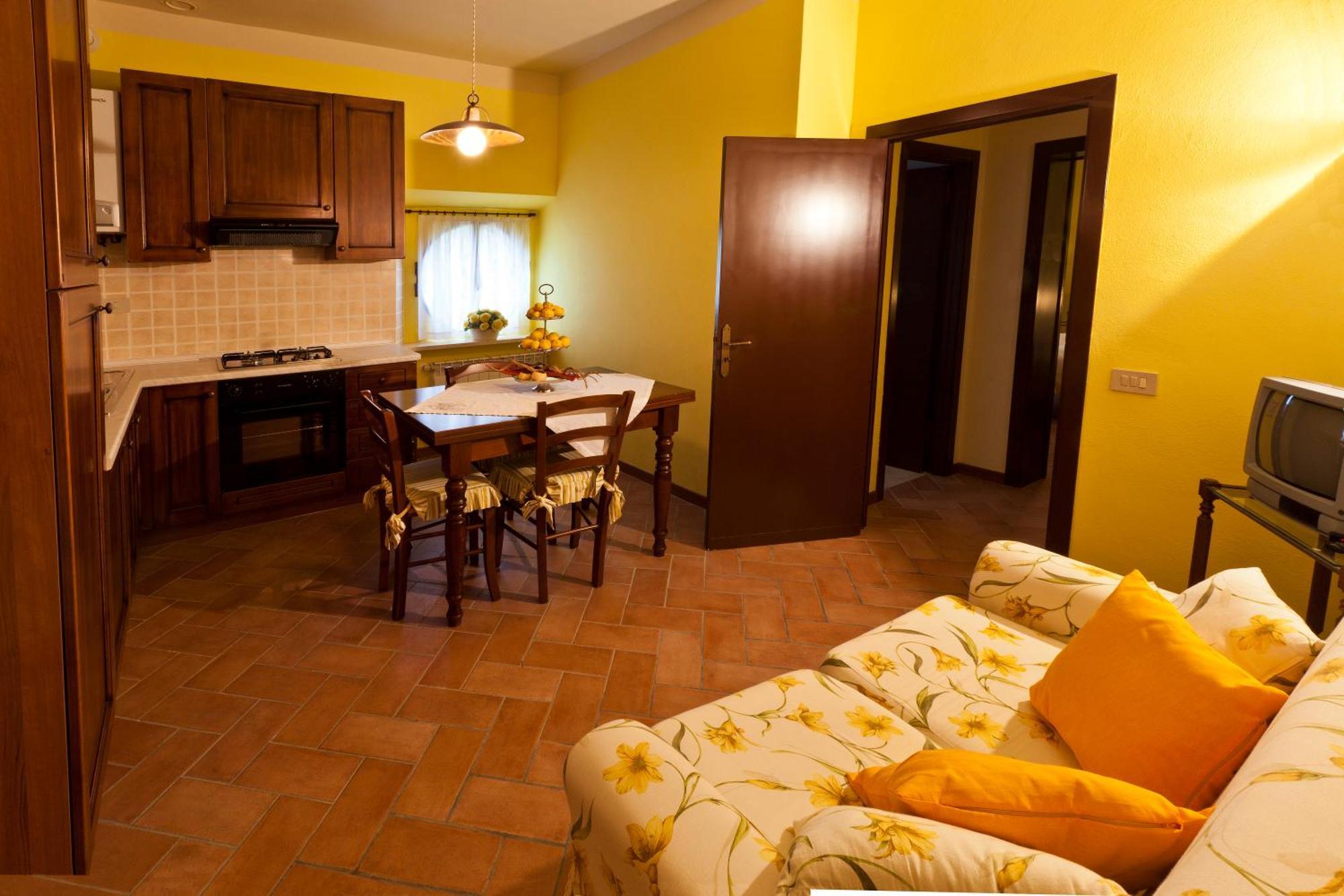 Agriturismo Casale Dello Sparviero Кастелліна-ін-К'янті Номер фото